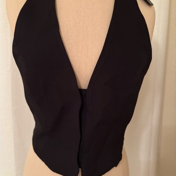 NWT Princess Polly Lioness Plunge Halter Crop Top, Black, Size Women’s 4 Small. - Picture 7 of 11